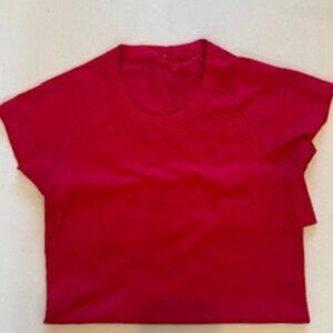 LULULEMON SWIFTY TECH SHORtT-SLEEVE SHIRT IN RED SIZE: 4